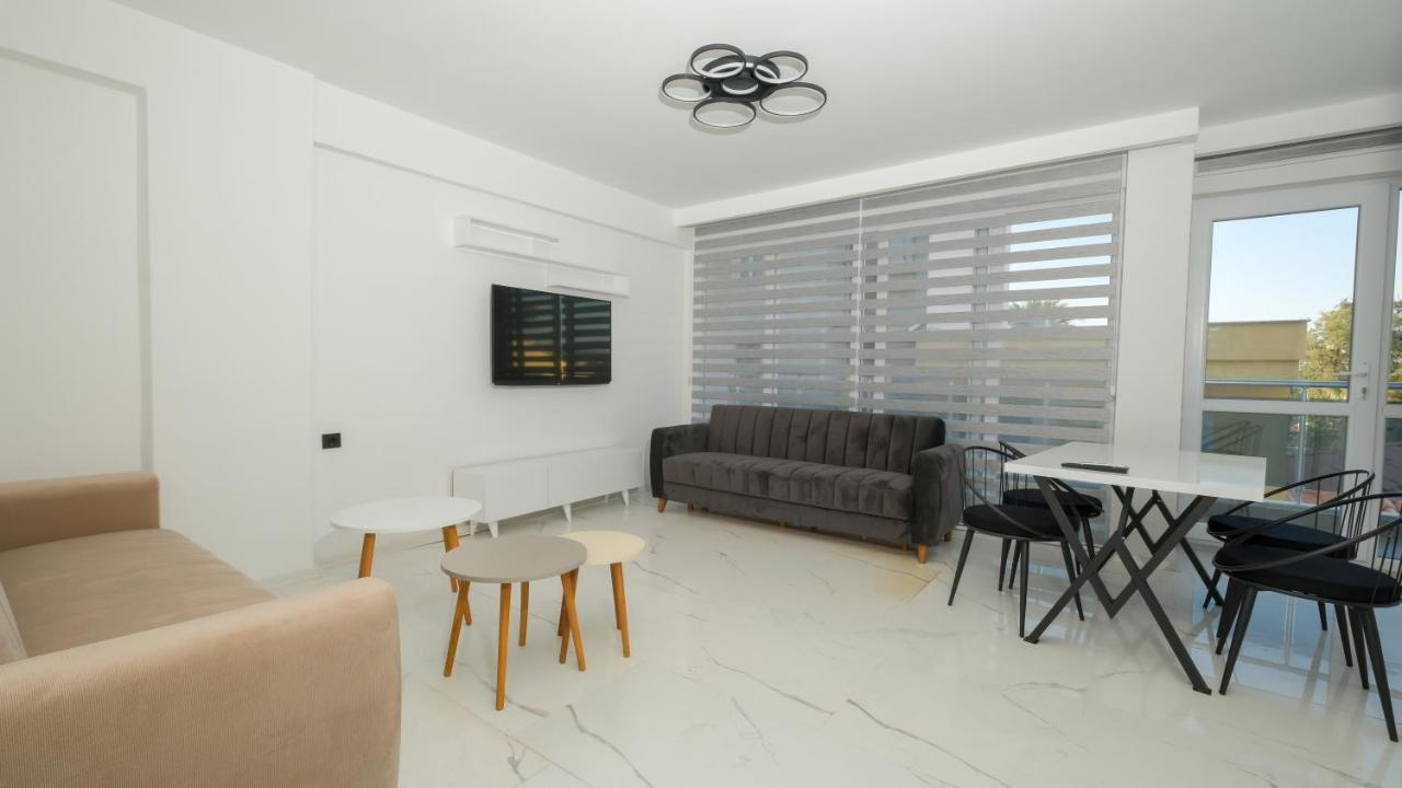 Oksa Apart Kusadası Esterno foto